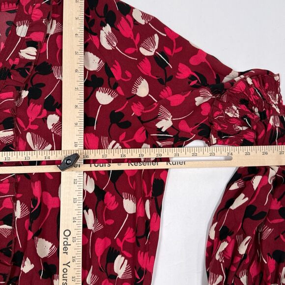 CAbi Corsage Blouse Size Medium Red Floral‎ Top Ruffle Balloon Sleeves 4157 - Picture 9 of 10